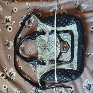 Adorable convertible leather bag